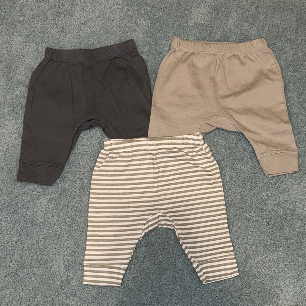 Set of Three cloud island jogger pants 0-3 months